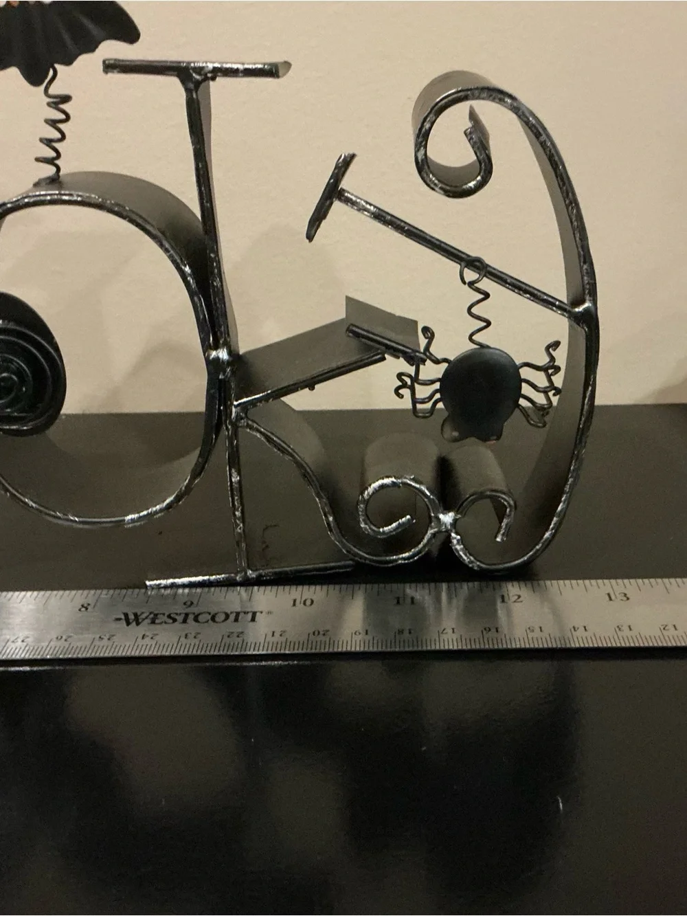 Decorative Antique-Looking Metal SPOOKY Halloween Sign